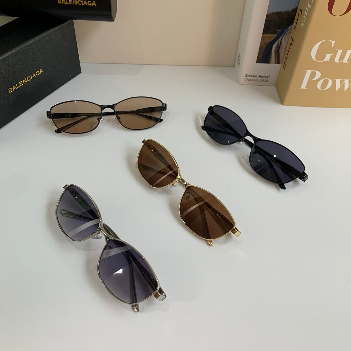 Balenciaga Fashion Silver Lens Sunglasses for Men & Women - 416096 - detail image 9