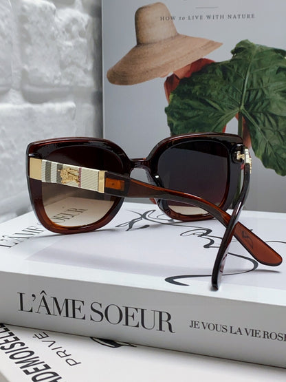 Burberry Oversized Black Lens Sunglasses for Men & Women - 358594 - detail image 2