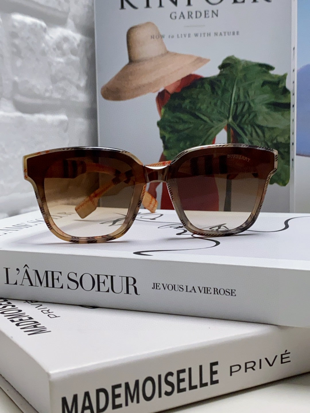 Burberry BE5446 Fashion Brown Lens Sunglasses for Men & Women - 358597