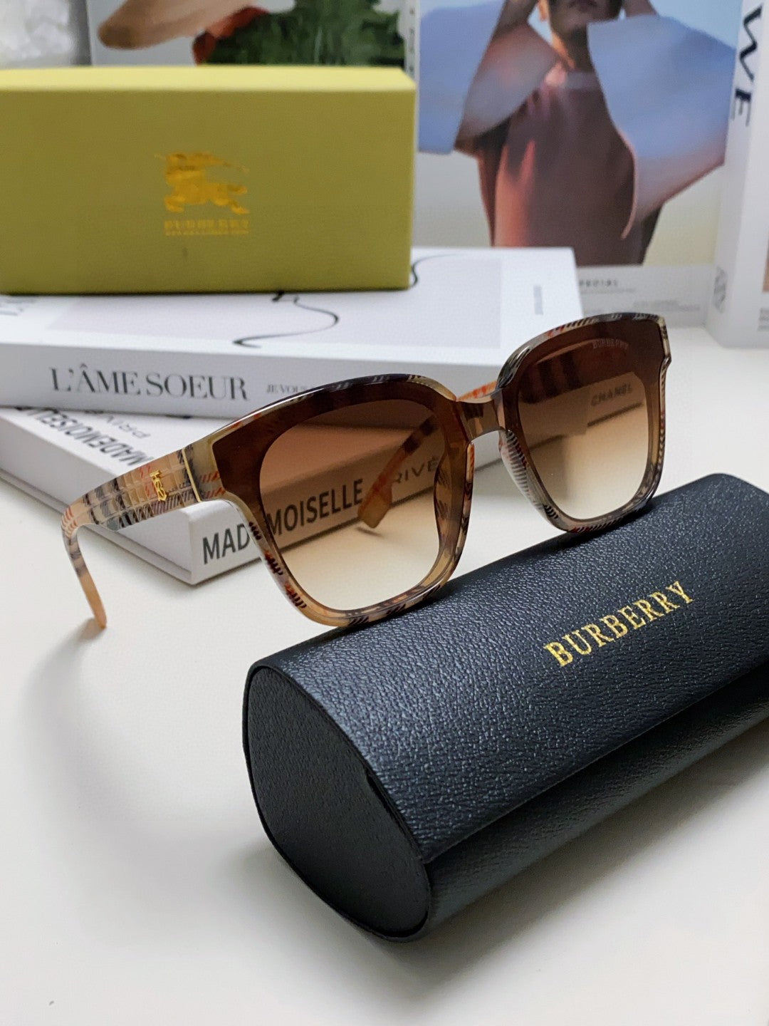 Burberry BE5446 Fashion Brown Lens Sunglasses for Men & Women - 432433 - detail image 7