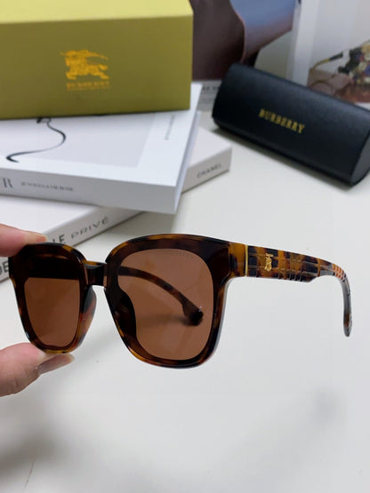 Burberry BE5446 Fashion Red Lens Sunglasses for Men & Women - 432434 - detail image 5