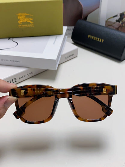 Burberry BE5446 Fashion Red Lens Sunglasses for Men & Women - 432434 - detail image 4