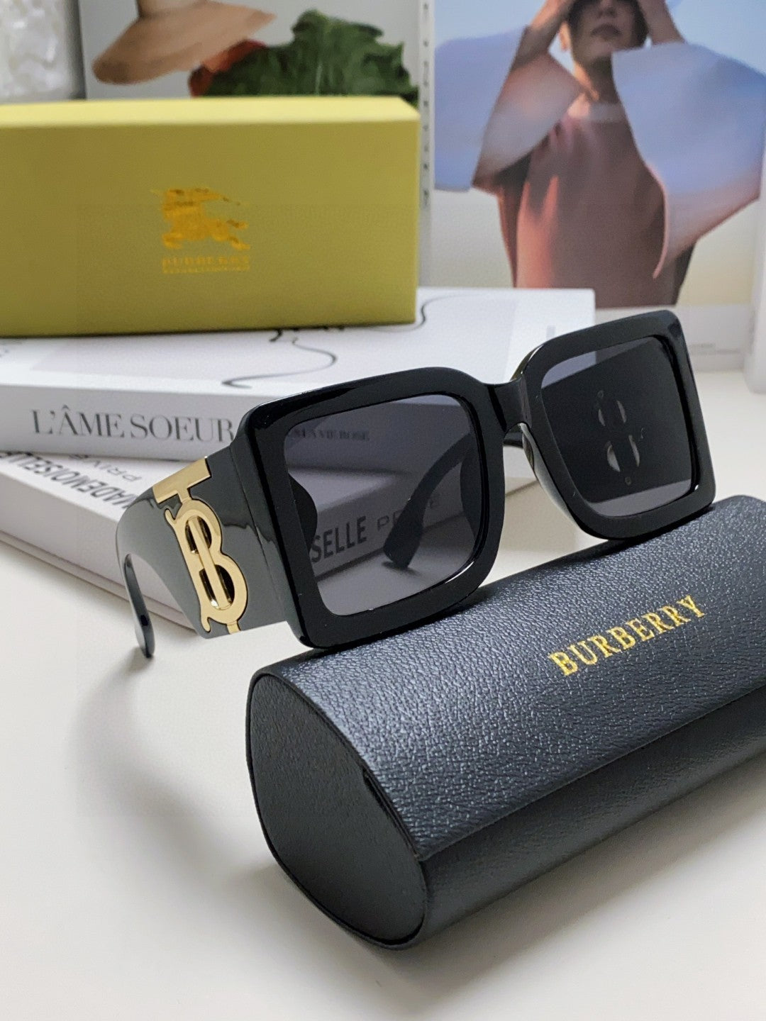 Burberry Oversized Gold Lens Sunglasses for Men & Women - 358602 - detail image 9