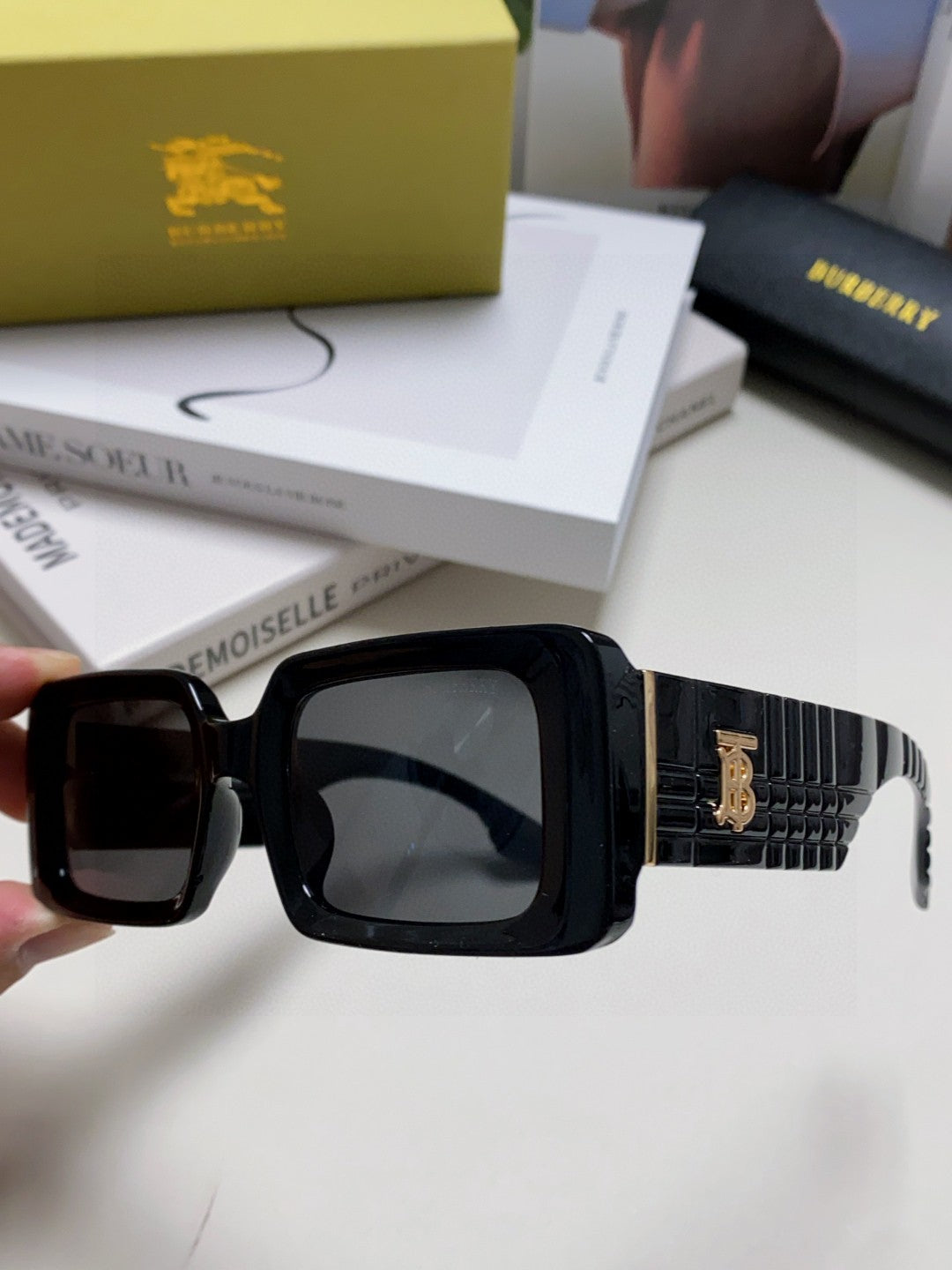 Burberry Square Gray Lens Sunglasses for Men & Women - detail image 5