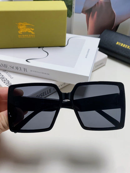 Burberry Polarized Oversized Black Lens Sunglasses for Women - 382884 - detail image 3