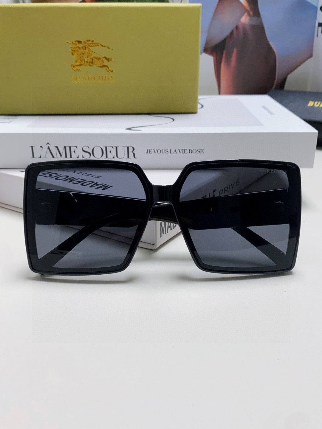 Burberry Polarized Oversized Black Lens Sunglasses for Women - 382884 - detail image 6