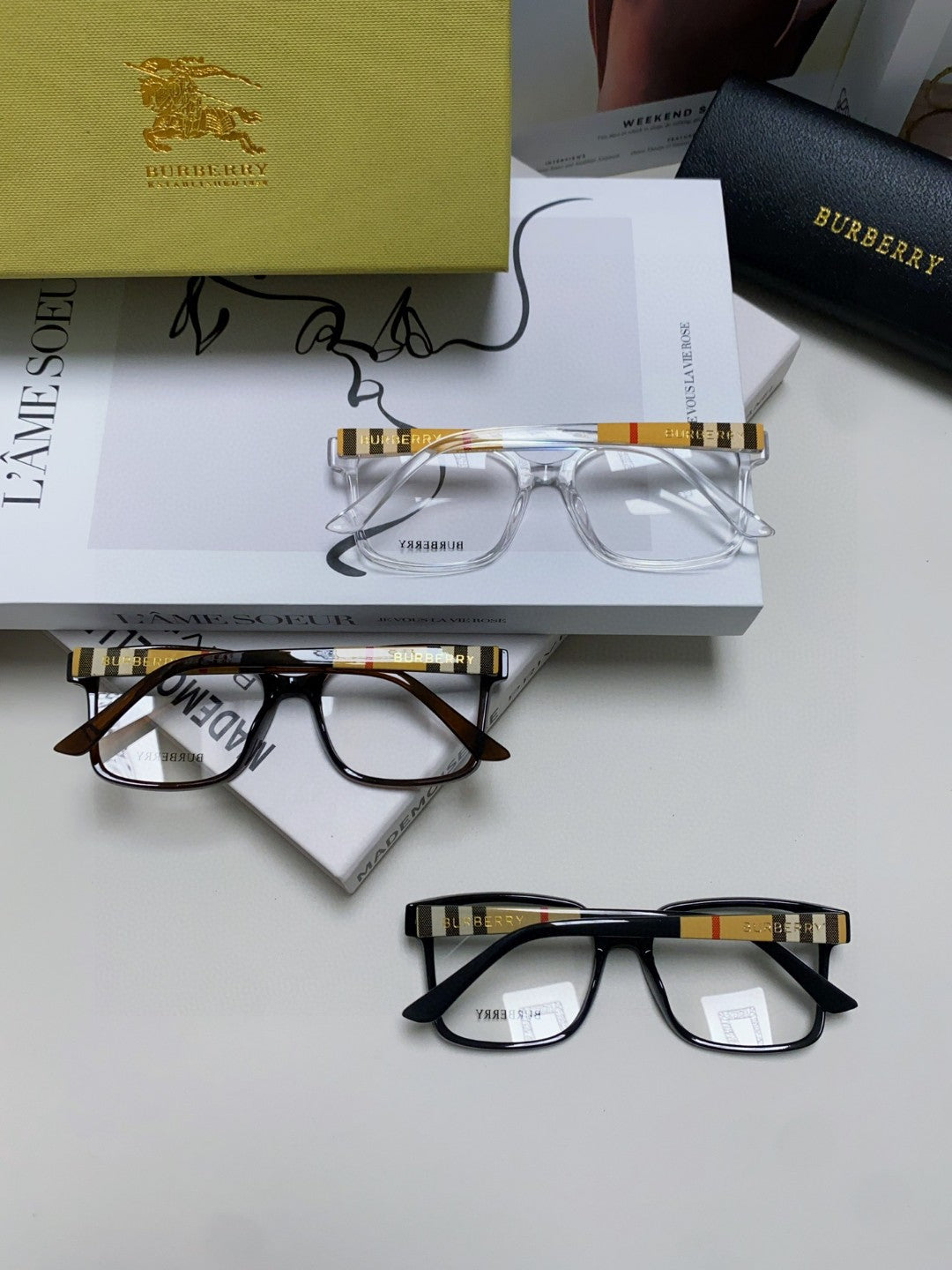 Burberry Oversized Gray Lens Sunglasses for Men & Women - detail image 8