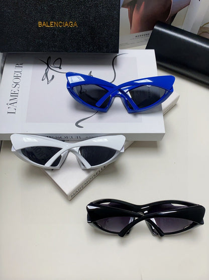 Balenciaga BB0318S Fashion Blue Lens Sunglasses for Men & Women - 466015 - detail image 8