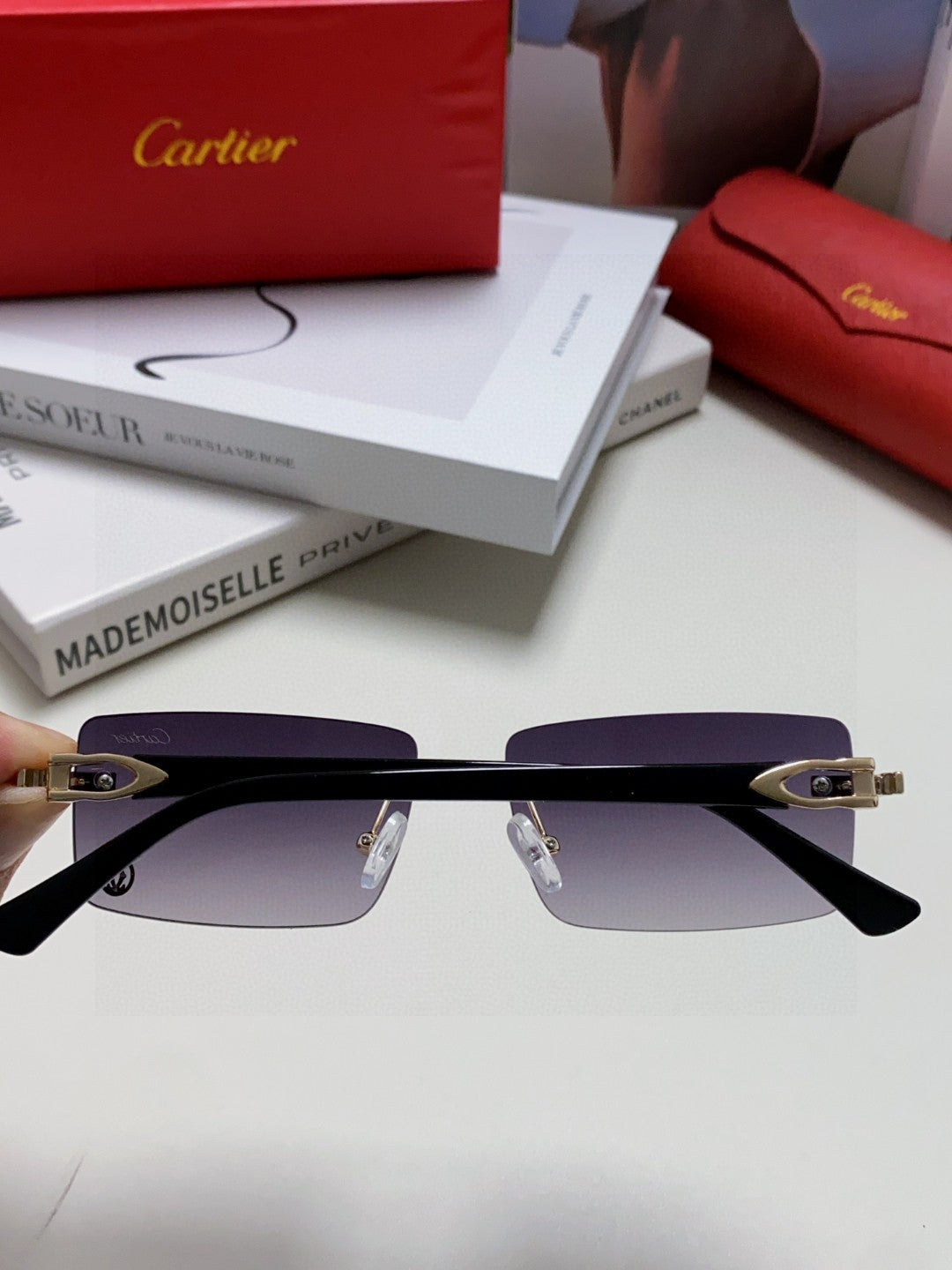 Cartier Blue-Light Rimless Gray Lens Sunglasses for Men & Women - 432356 - detail image 4
