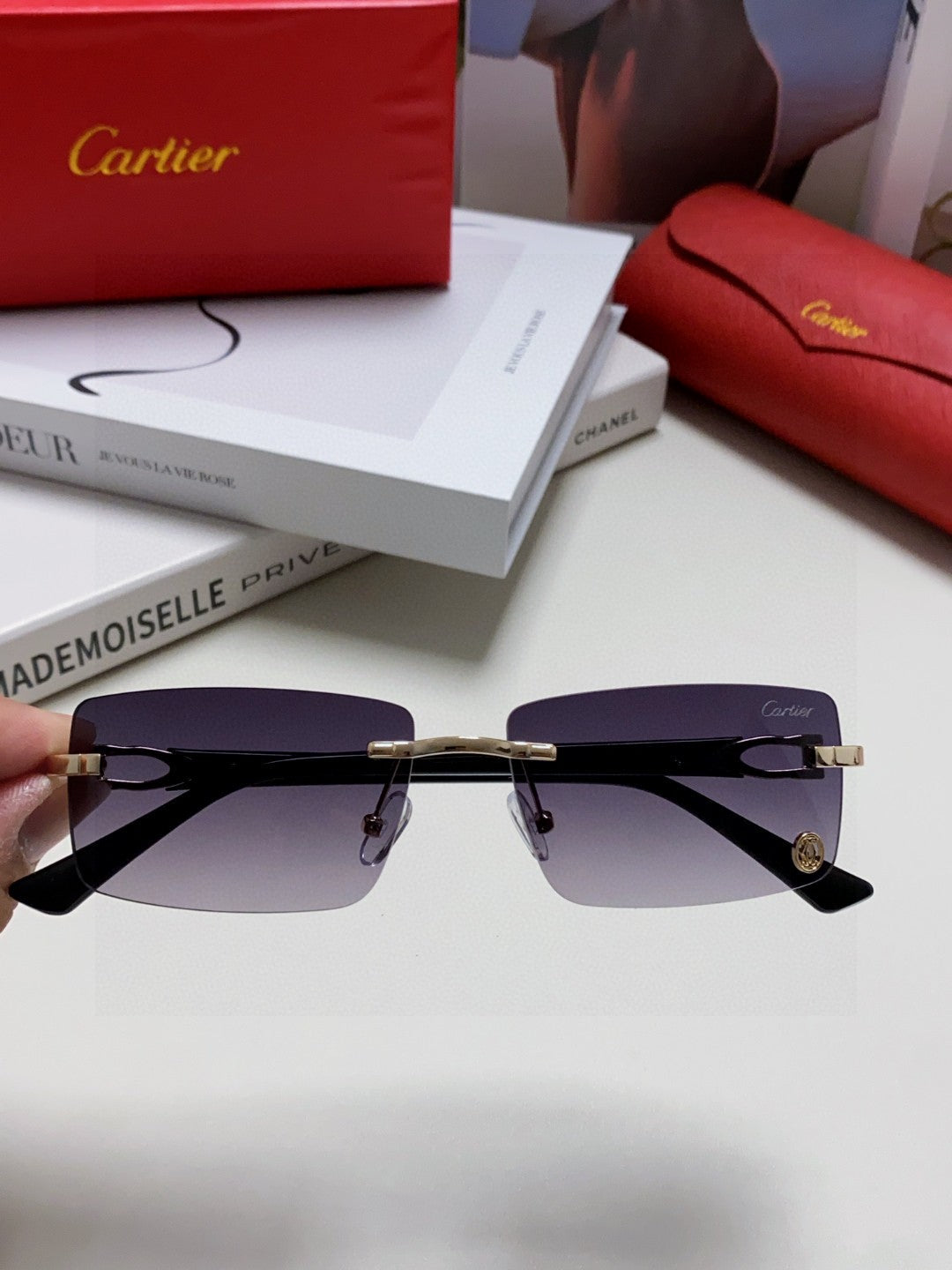 Cartier Blue-Light Rimless Gray Lens Sunglasses for Men & Women - 432356 - detail image 3