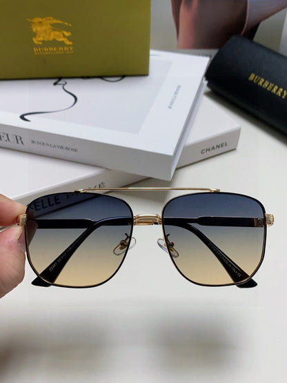 Burberry Polarized Fashion Silver Lens Sunglasses for Men - 382893 - detail image 3