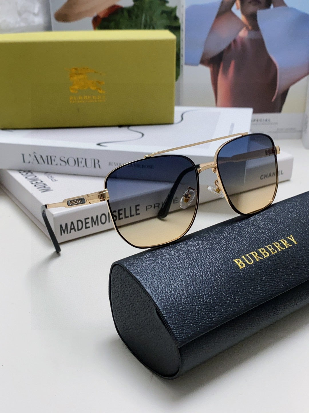Burberry Polarized Fashion Silver Lens Sunglasses for Men - 372328 - detail image 7