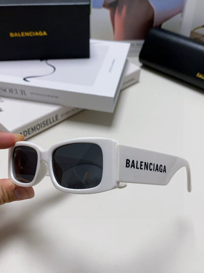 Balenciaga Fashion Gray Lens Sunglasses for Men & Women - detail image 5