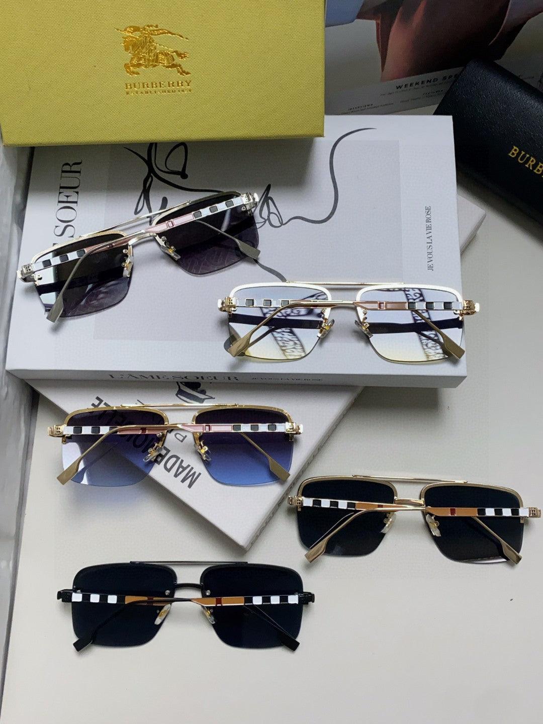 Burberry Fashion Blue Lens Sunglasses for Men & Women - 399062 - detail image 8