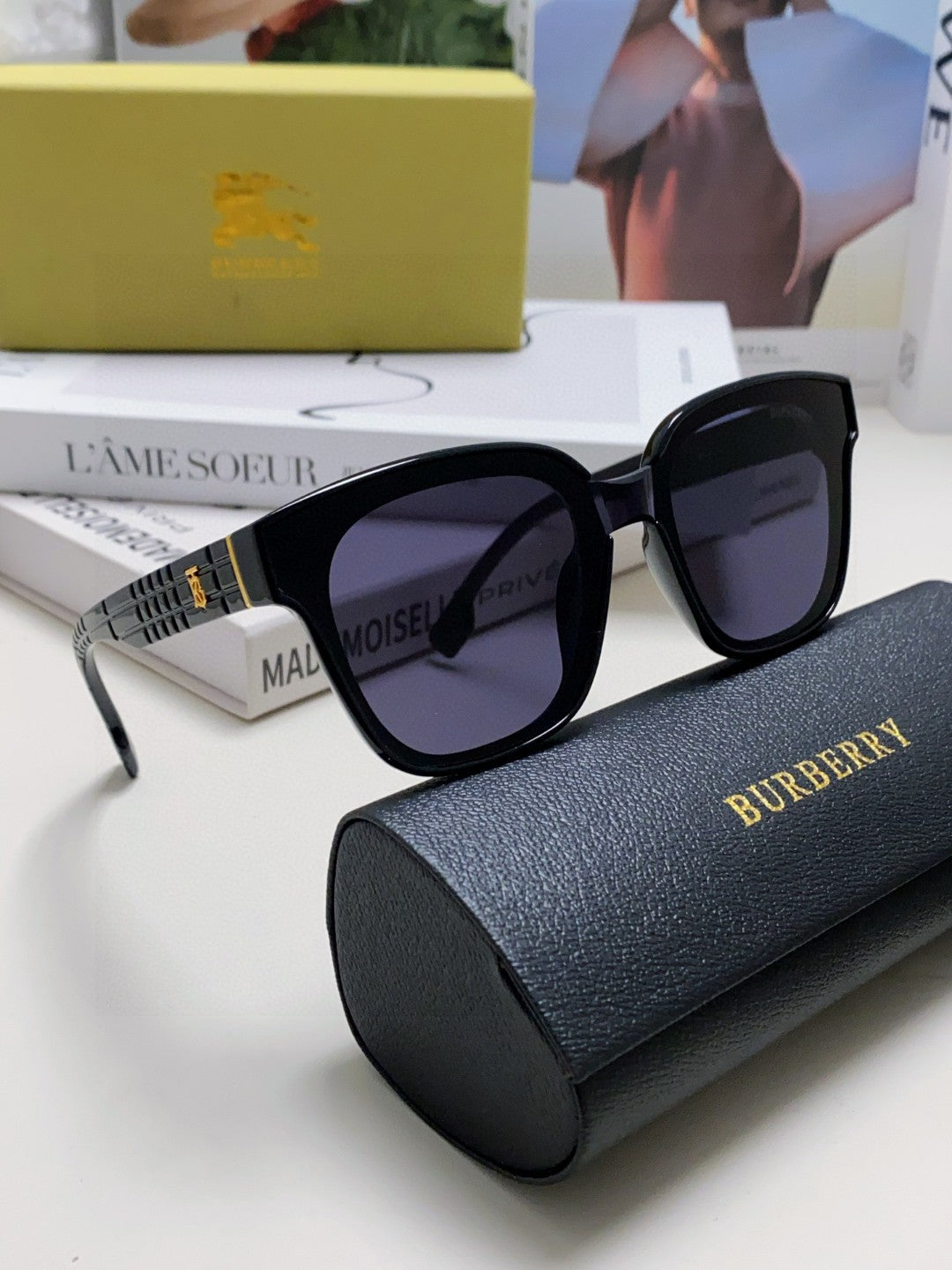Burberry BE5446 Fashion Blue Lens Sunglasses for Men & Women - 399096 - detail image 6