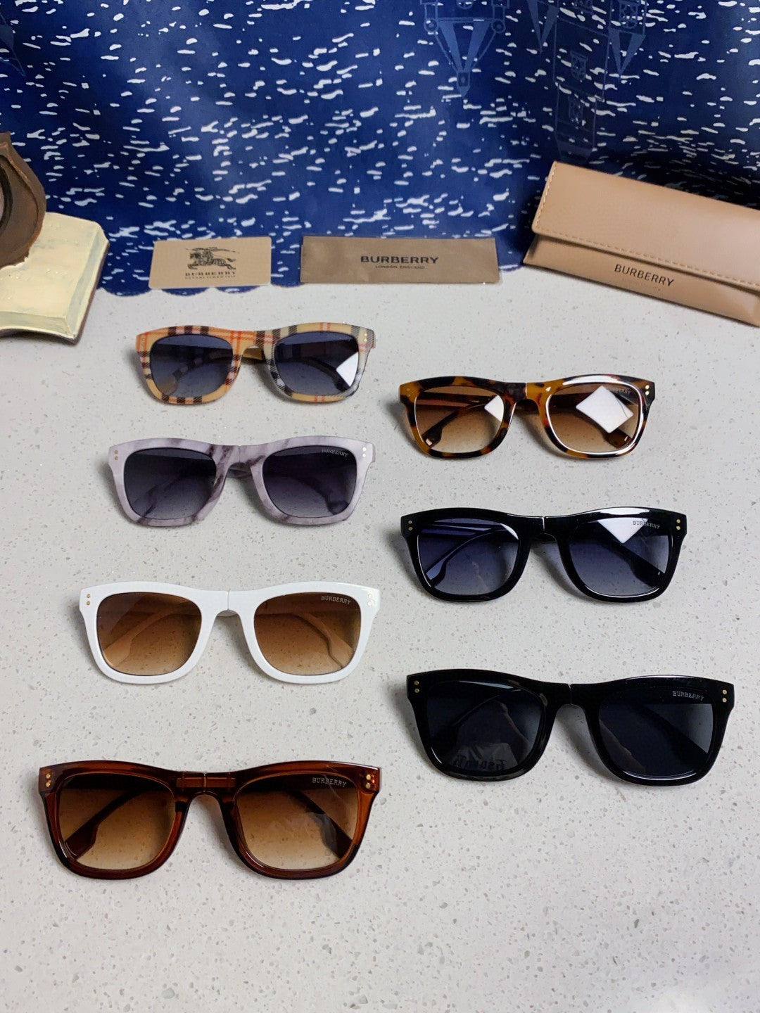 Burberry Folding Fashion Silver Lens Sunglasses for Men & Women - 432410 - detail image 12