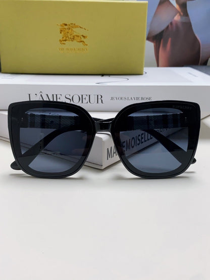 Burberry Oversized Black Lens Sunglasses for Men & Women - 449599 - detail image 6