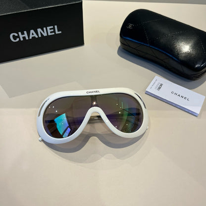 Chanel Fashion Silver Lens Sunglasses for Men & Women - 493569 - detail image 5