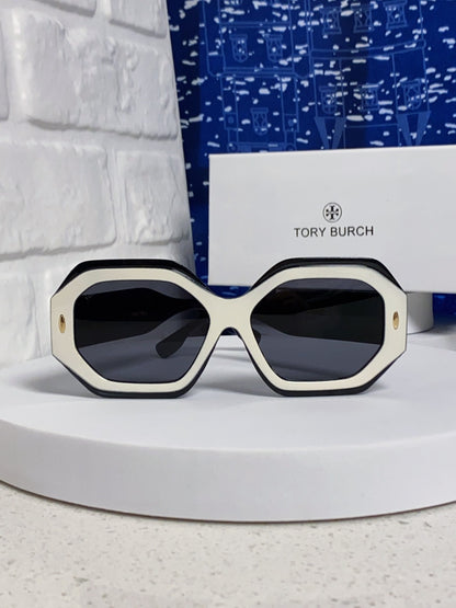 Burberry Fashion Silver Lens Sunglasses for Men & Women - 399125 - detail image 2