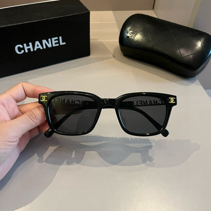 Chanel Oversized Silver Lens Sunglasses for Men & Women - 493573 - detail image 3