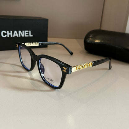 Chanel Oversized Silver Lens Sunglasses for Men & Women - 493574 - detail image 3