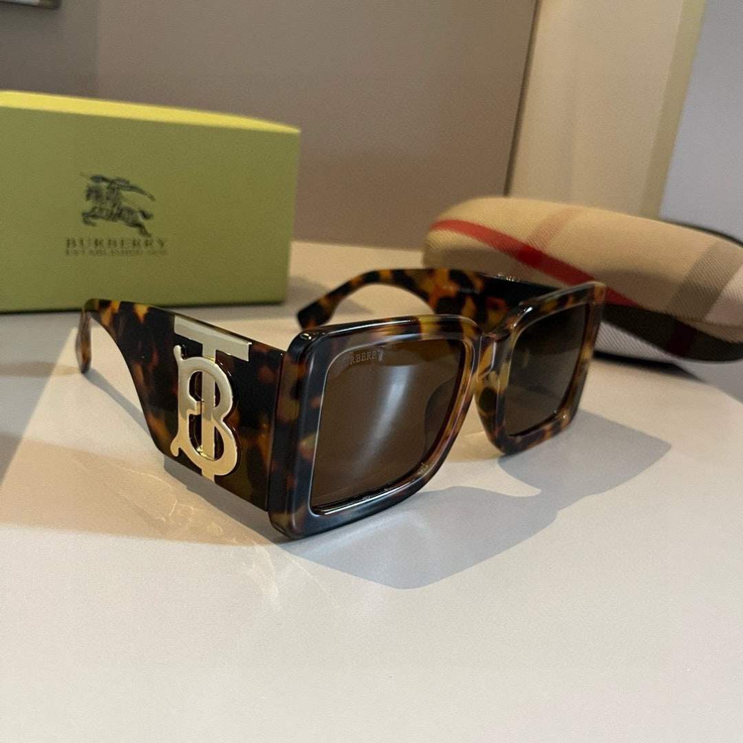 Burberry Fashion Black Lens Sunglasses for Men & Women - 449590