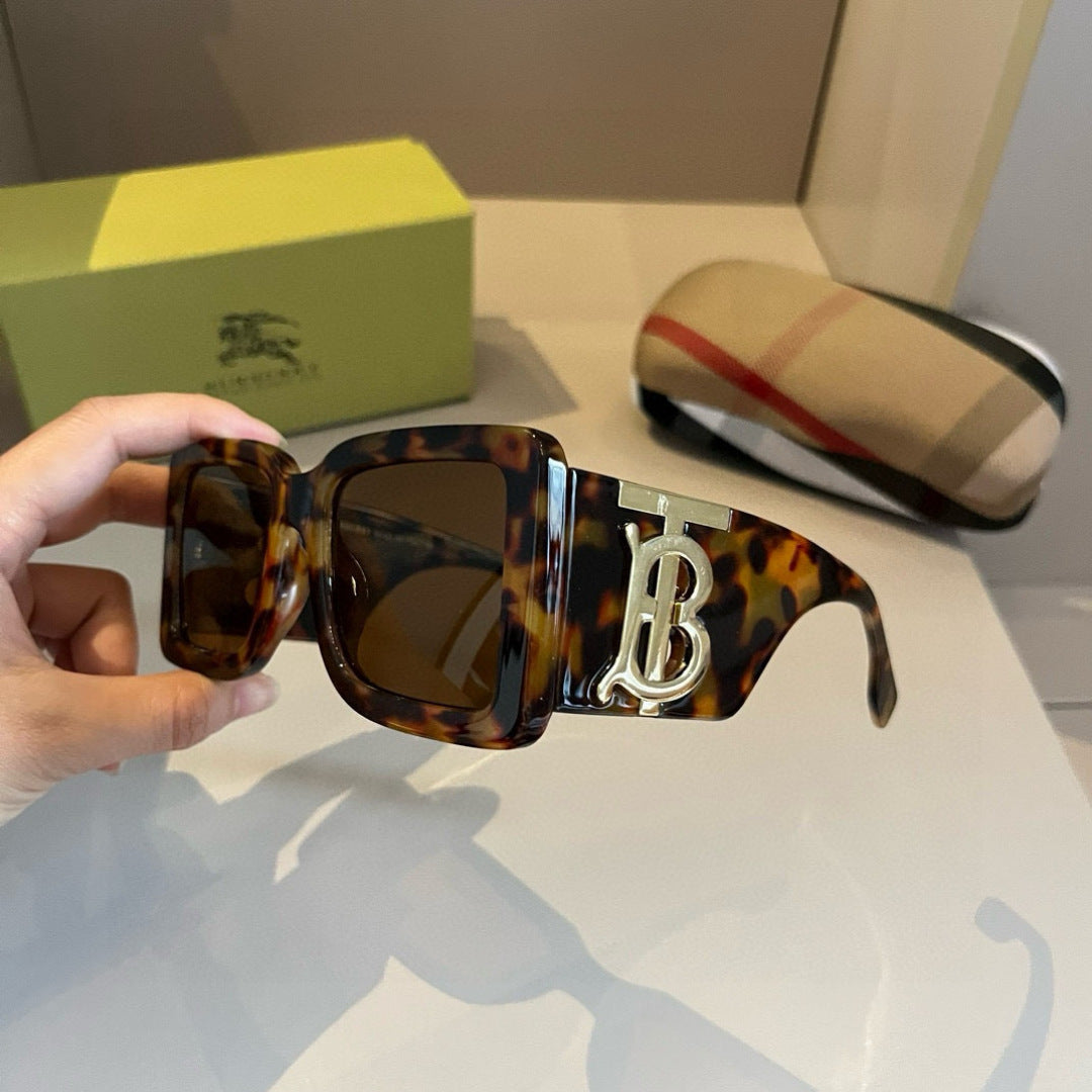 Burberry Fashion Black Lens Sunglasses for Men & Women - 449590 - detail image 4