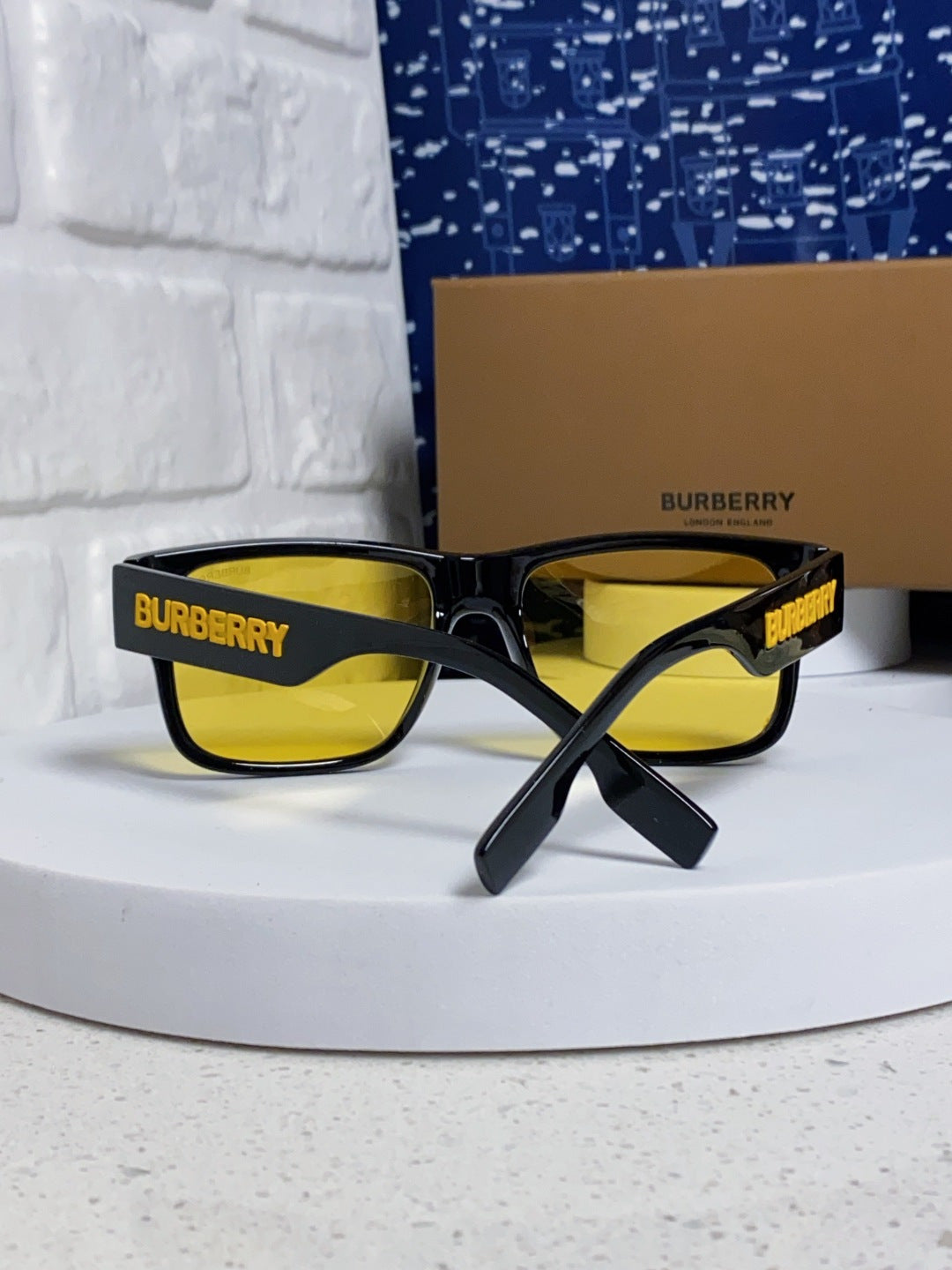 Burberry Polarized Square Yellow Lens Sunglasses for Men & Women - 416048 - detail image 3
