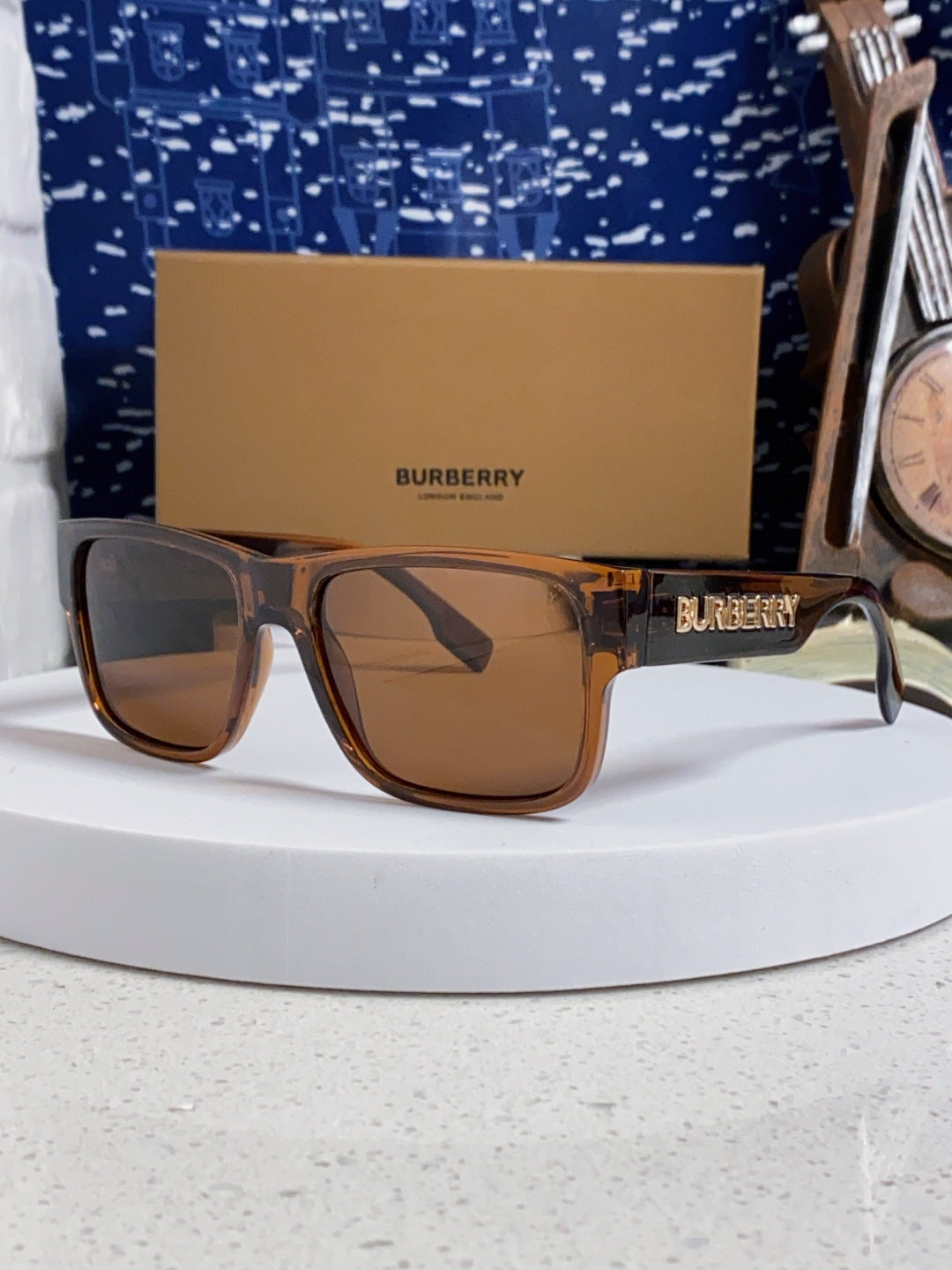 Burberry Polarized Square Brown Lens Sunglasses for Men & Women - 416049