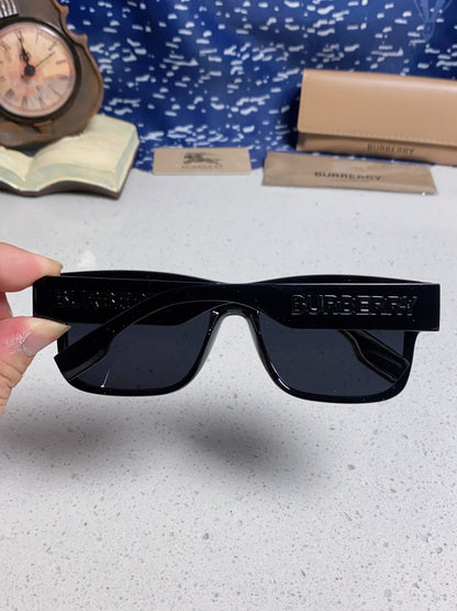 Burberry Polarized Square Black Lens Sunglasses for Men & Women - detail image 5