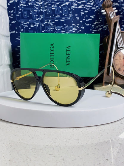 Bottega Veneta BV1273 Aviator Gold Lens Sunglasses for Men & Women - 416431 - detail image 2