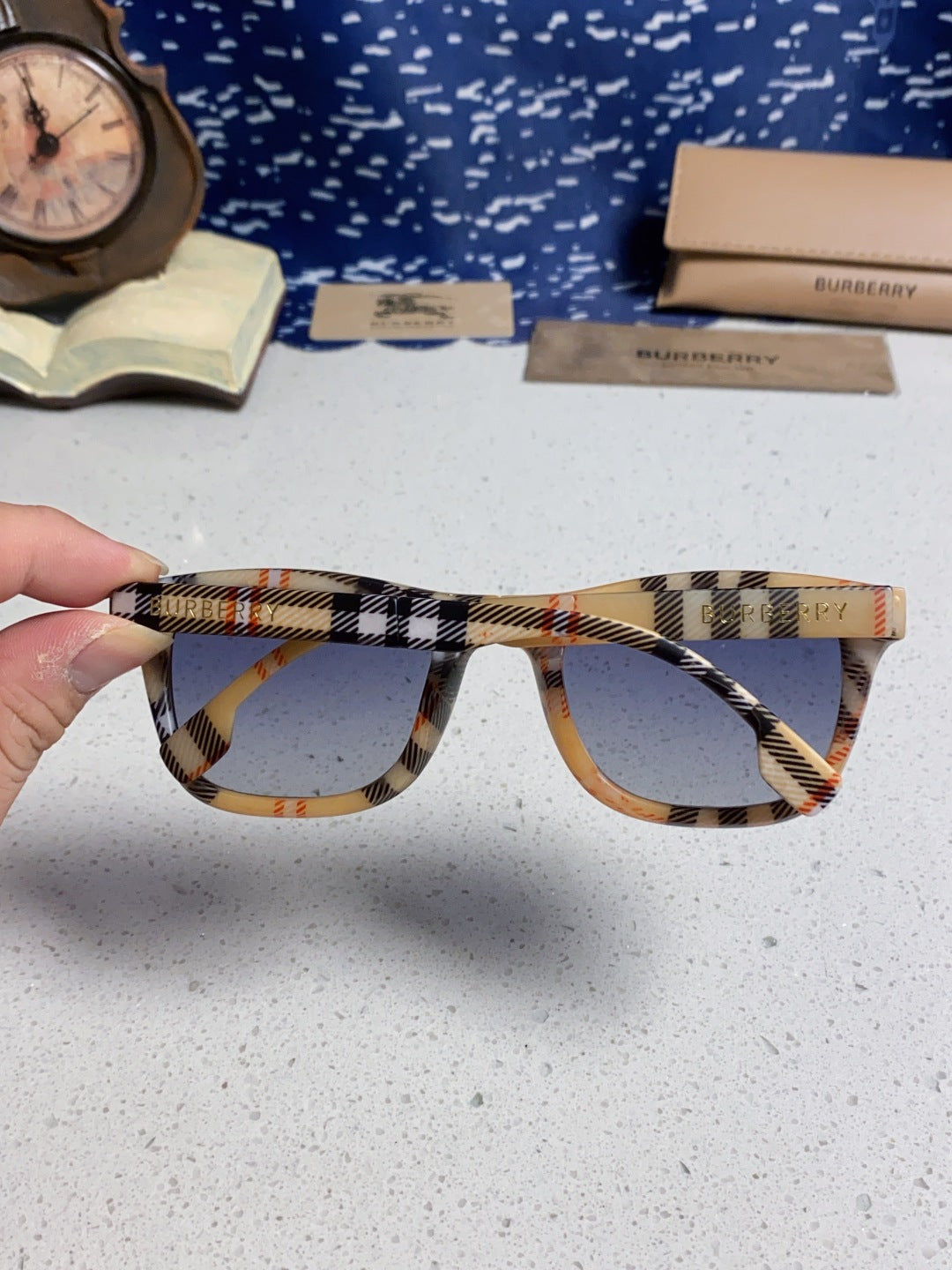 Burberry Folding Fashion Brown Lens Sunglasses for Men & Women - 487444 - detail image 5