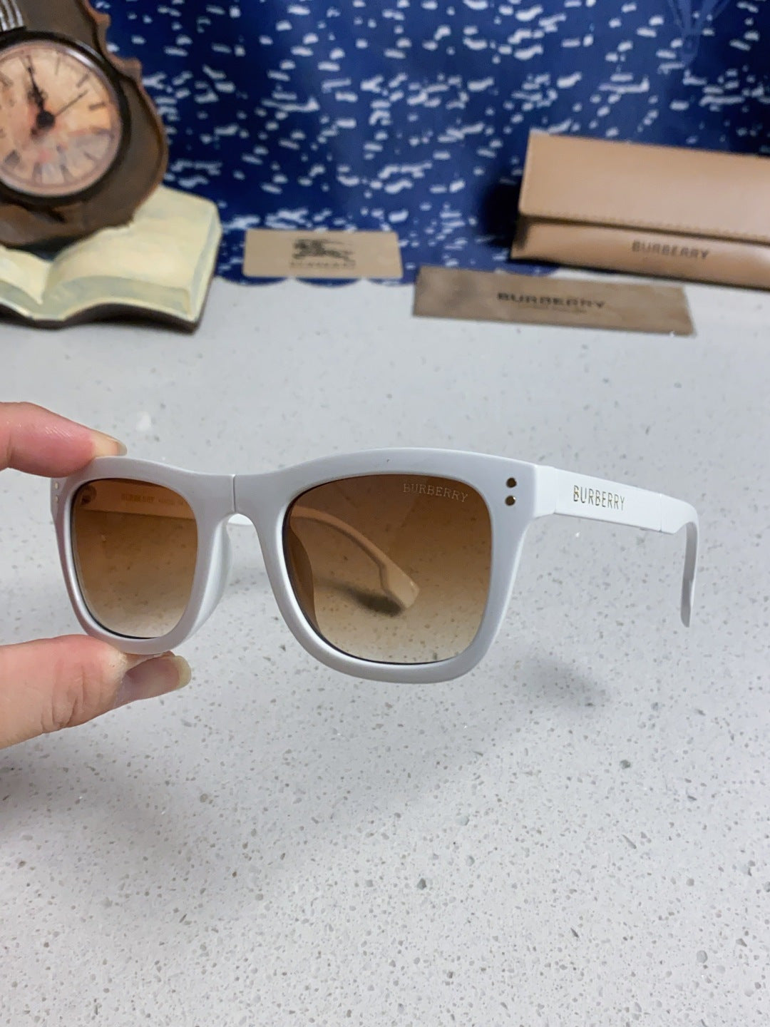Burberry Folding Fashion Brown Lens Sunglasses for Men & Women - 998320 - detail image 6