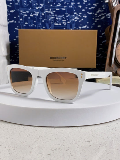 Burberry Folding Fashion Brown Lens Sunglasses for Men & Women - 432411