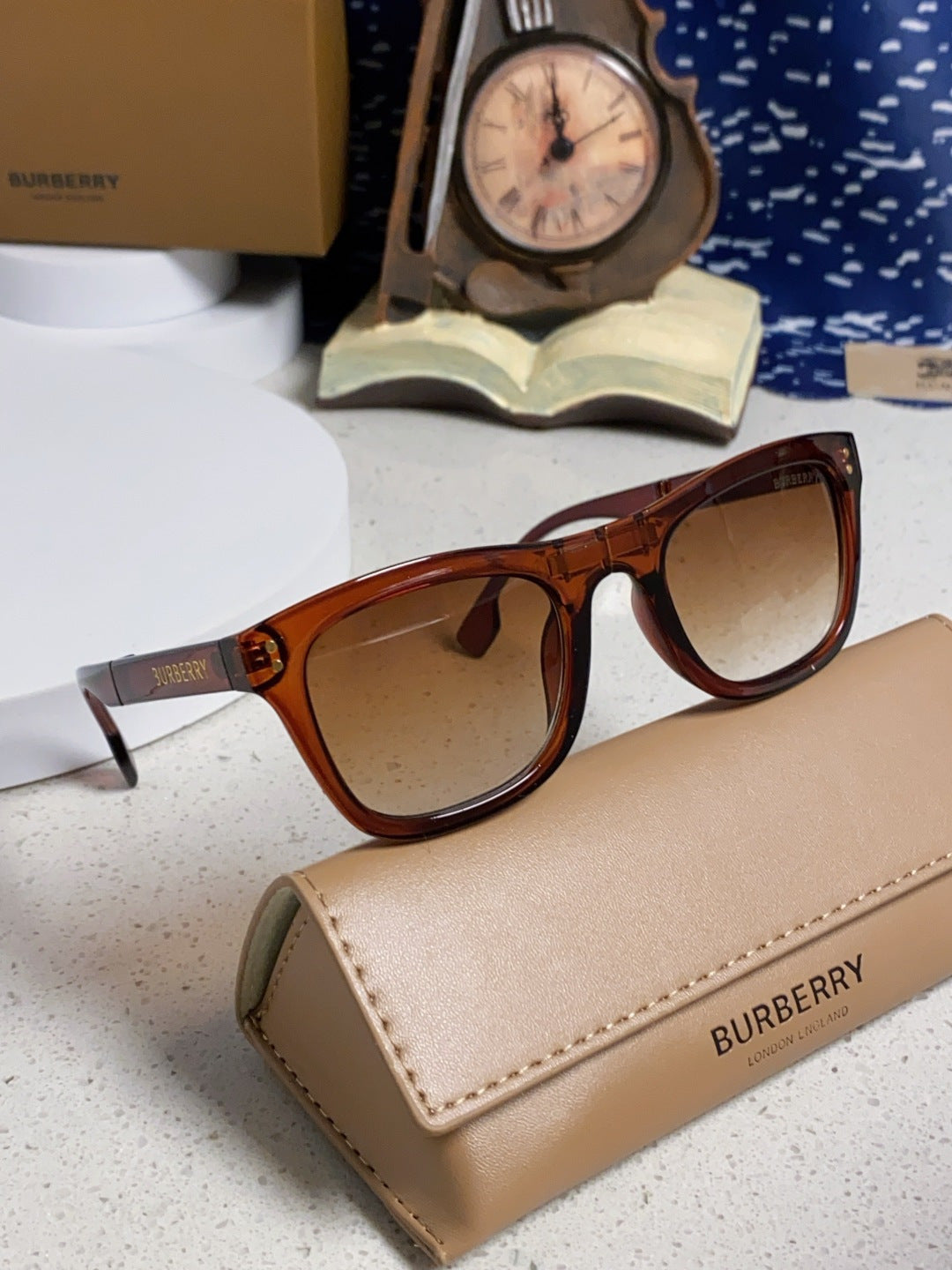 Burberry Folding Fashion Red Lens Sunglasses for Men & Women - 432412 - detail image 10