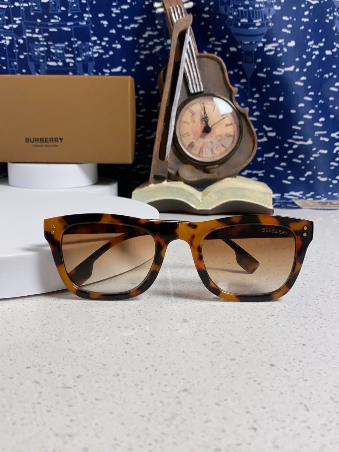 Burberry Folding Fashion Brown Lens Sunglasses for Men & Women - 998322 - detail image 9
