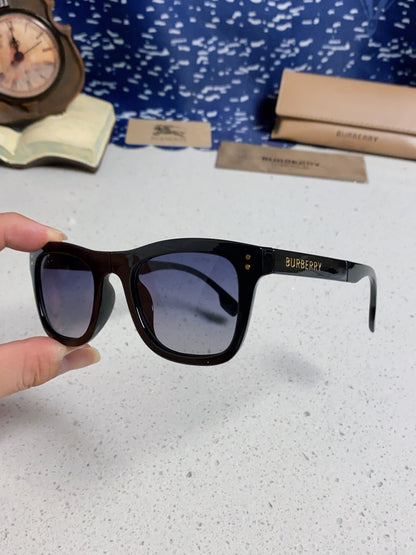 Burberry Folding Fashion Silver Lens Sunglasses for Men & Women - detail image 6