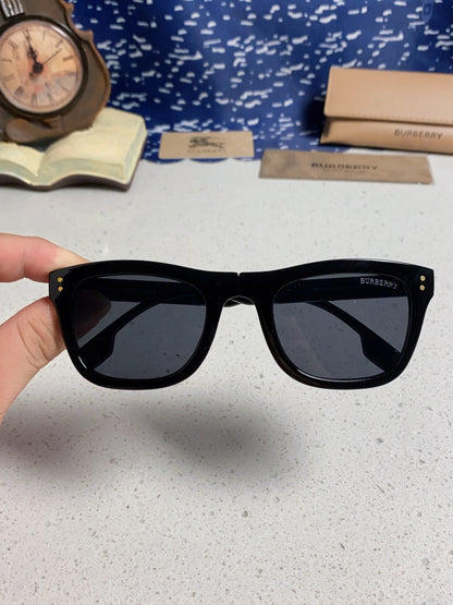 Burberry Folding Fashion Gray Lens Sunglasses for Men & Women - detail image 4