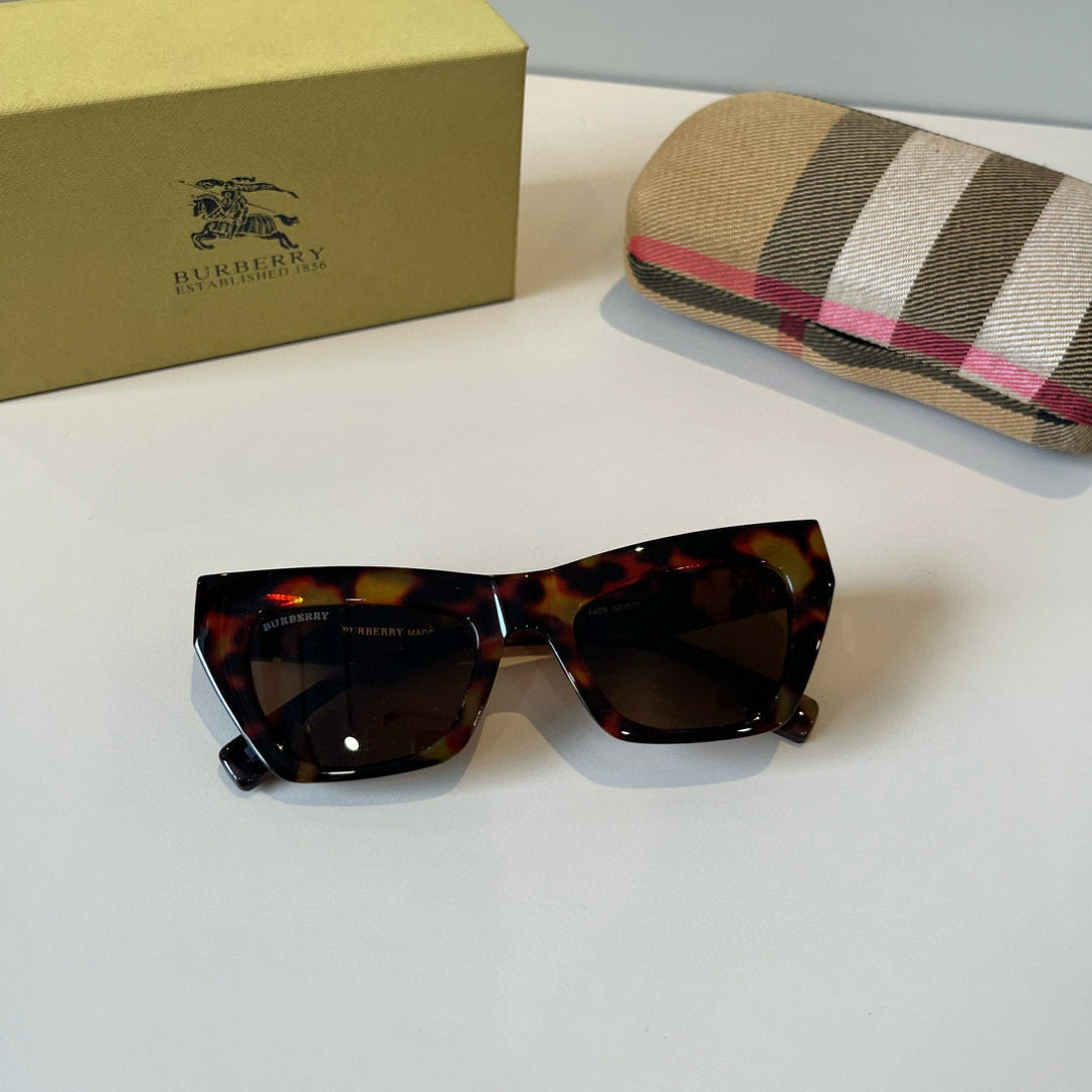 Burberry Fashion Black Lens Sunglasses for Men & Women - 358624 - detail image 9