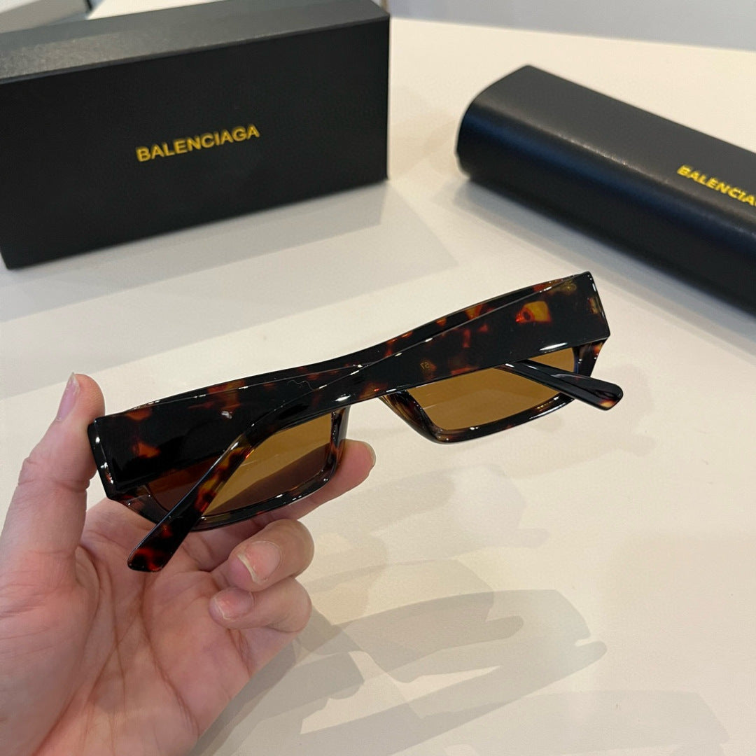 Balenciaga Rectangular Brown Lens Sunglasses for Men & Women - 372341 - detail image 7