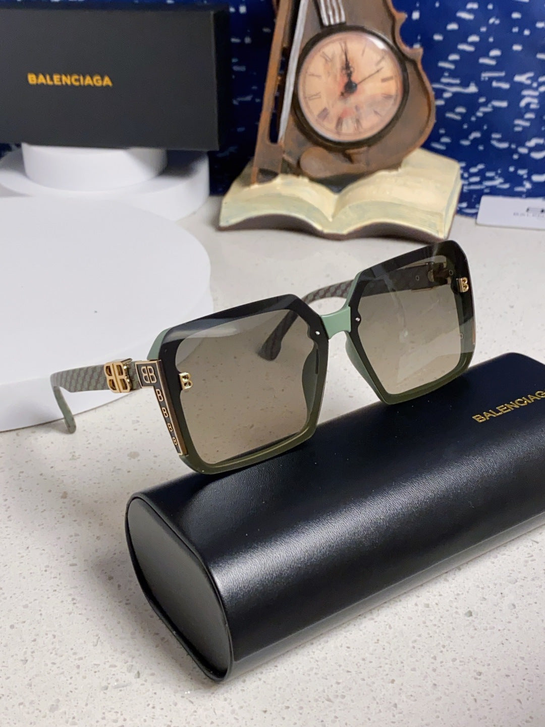 Balenciaga Square Gray Lens Sunglasses for Men & Women - 432553 - detail image 9
