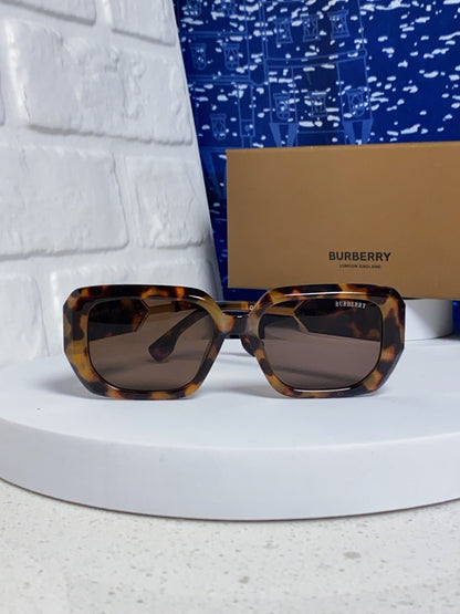 Burberry Rectangular Red Lens Sunglasses for Men & Women - 416079 - detail image 2