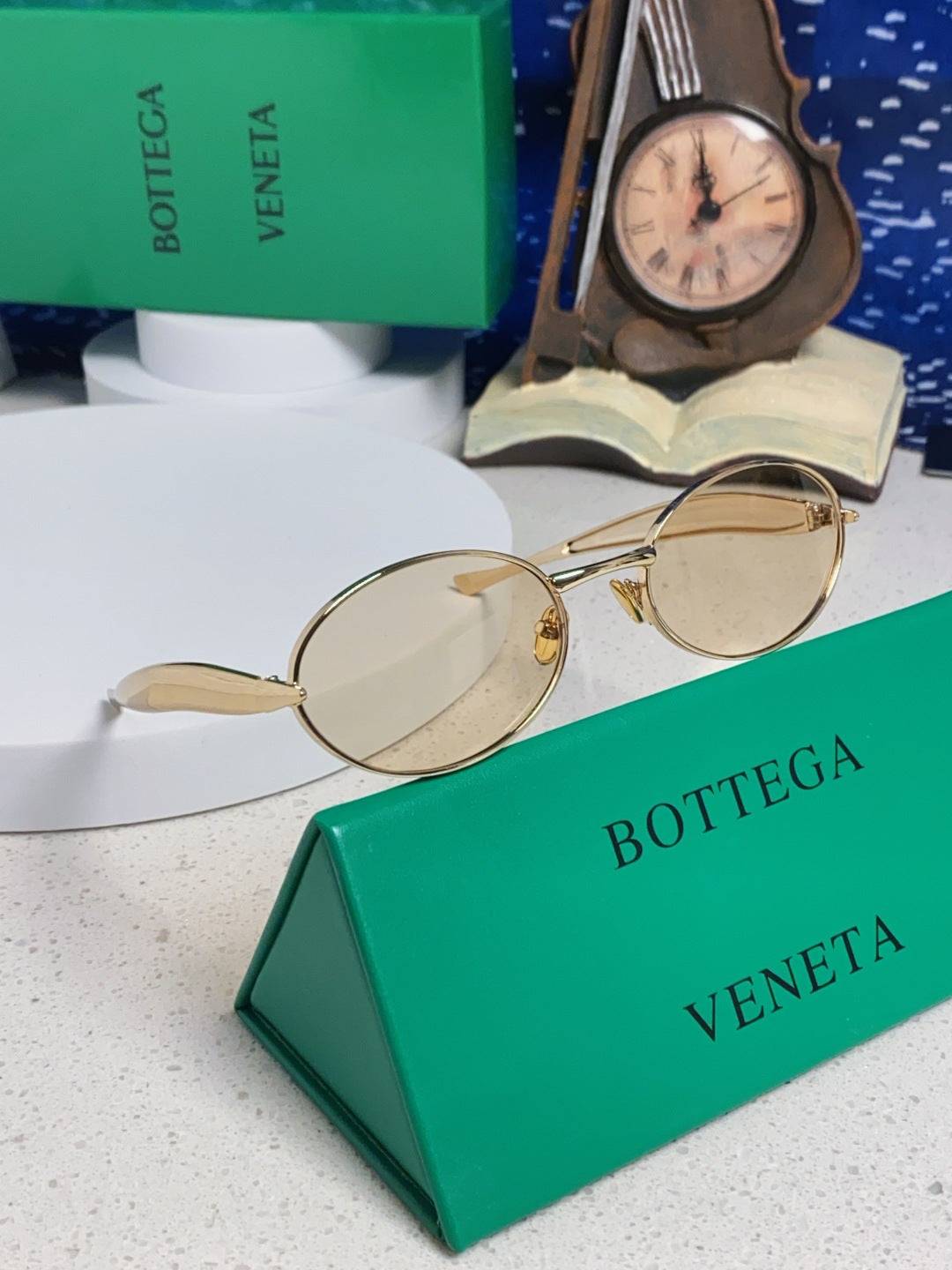 Bottega Veneta BV1386 Oval Silver Lens Sunglasses for Men & Women - 416441 - detail image 9