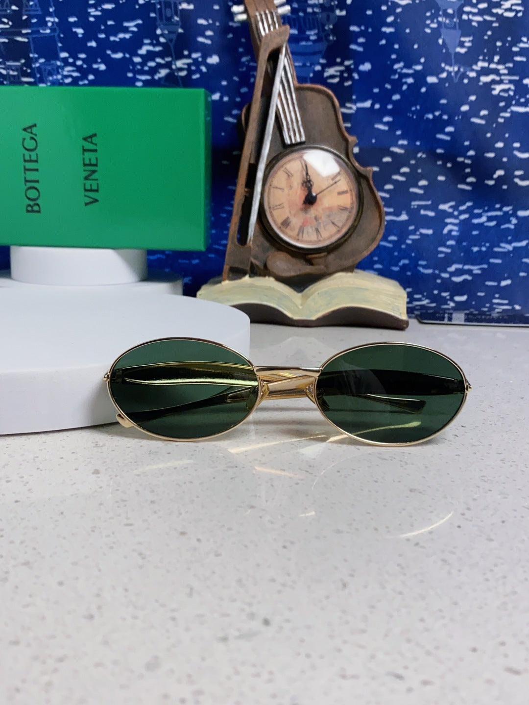 Bottega Veneta BV1386 Oval Green Lens Sunglasses for Men & Women - 416443 - detail image 8