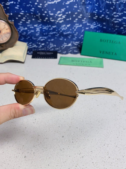 Bottega Veneta BV1386 Oval Brown Lens Sunglasses for Men & Women - 416444 - detail image 6