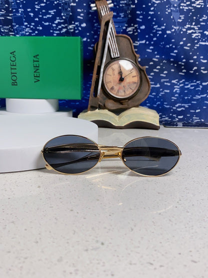Bottega Veneta BV1386 Oval Blue Lens Sunglasses for Men & Women - 416446 - detail image 8