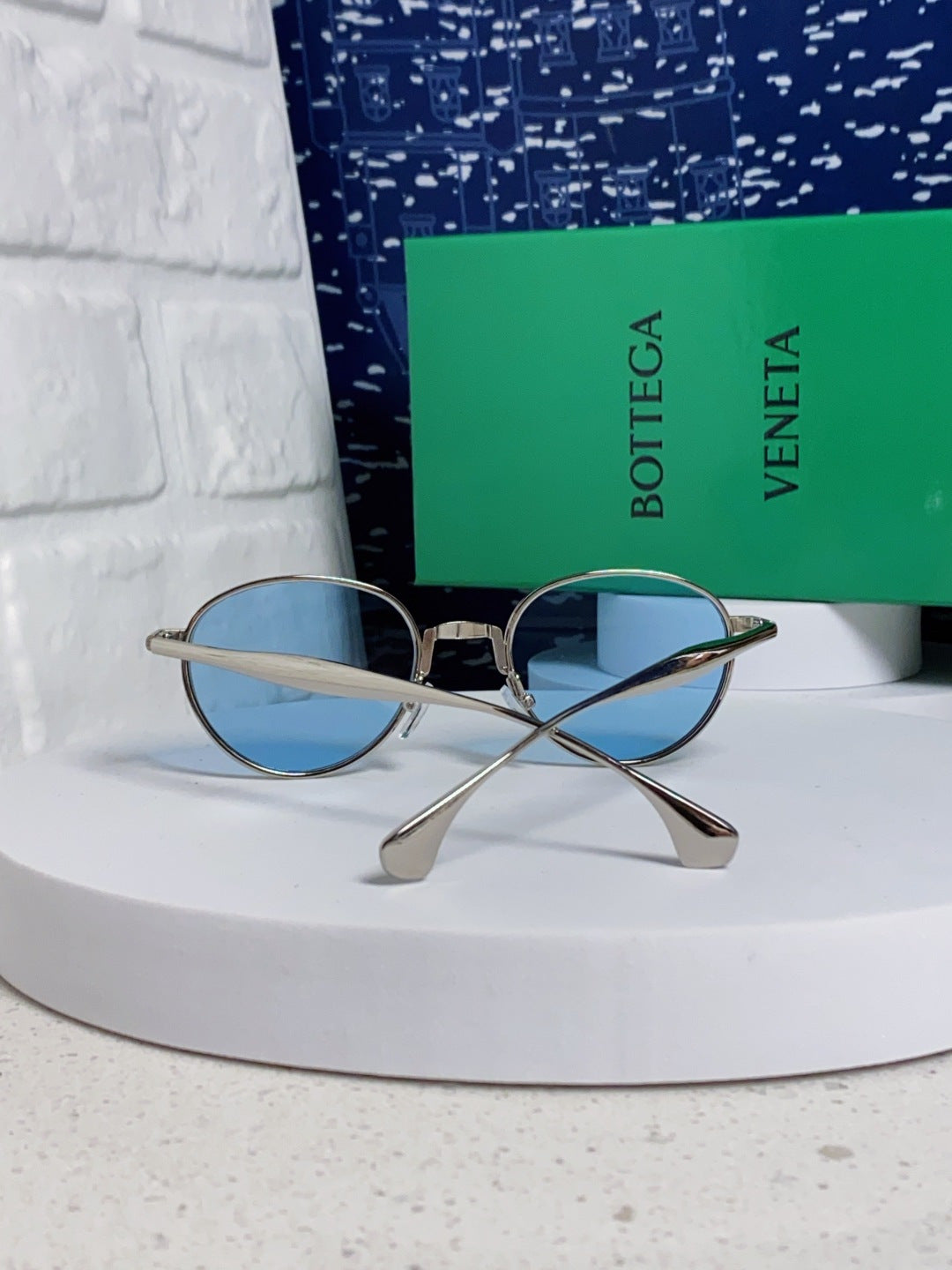 Bottega Veneta BV1396 Metal Oval Blue Lens Sunglasses for Men & Women - 358857 - detail image 3