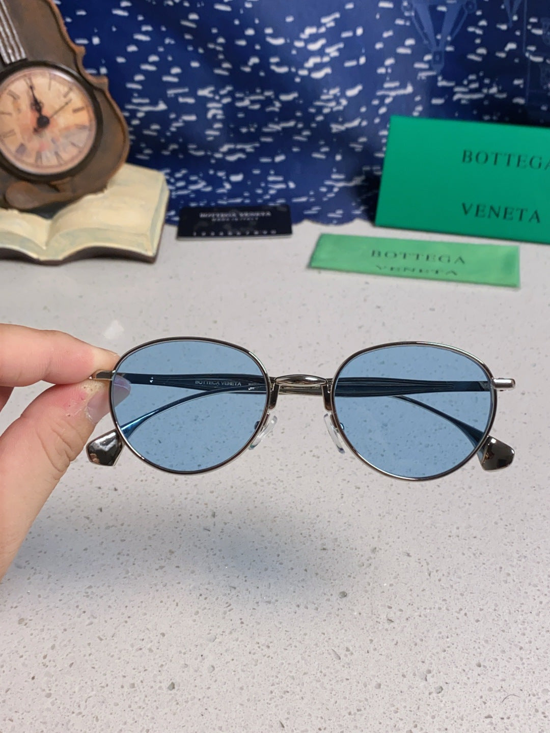 Bottega Veneta BV1396 Metal Oval Blue Lens Sunglasses for Men & Women - 358857 - detail image 4