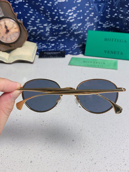 Bottega Veneta BV1396 Metal Oval Blue Lens Sunglasses for Men & Women - 487974 - detail image 5