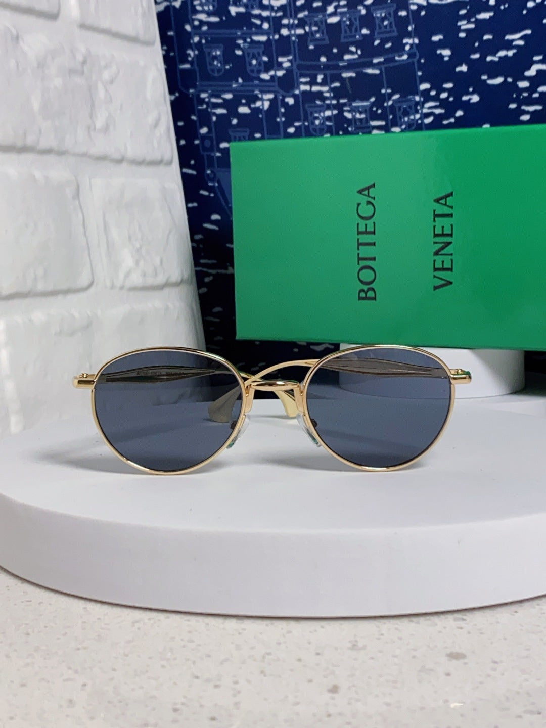 Bottega Veneta BV1396 Metal Oval Blue Lens Sunglasses for Men & Women - 358860 - detail image 2